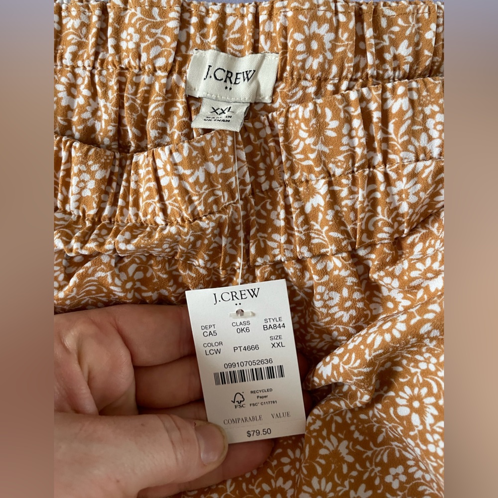NWT Ditsy Floral Maxi/Midi Skirt